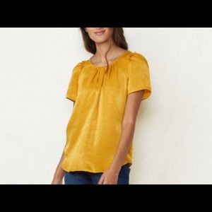 Women’s Lauren Conrad Flowy Top Gold color